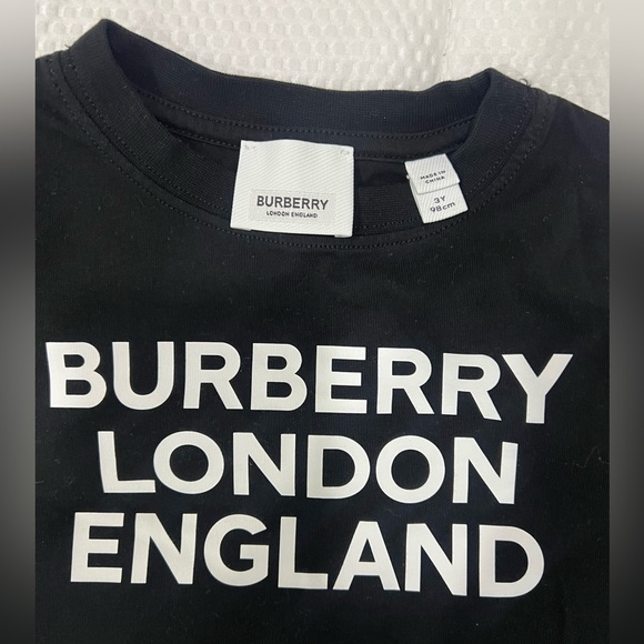Authentic Burberry kids Black T-shirt 3Y BLE Burberry London England - Picture 4 of 4